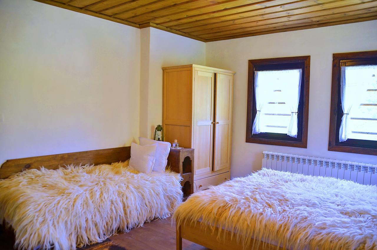 Kalinia Guesthouse B&B Kovačevica Exteriör bild